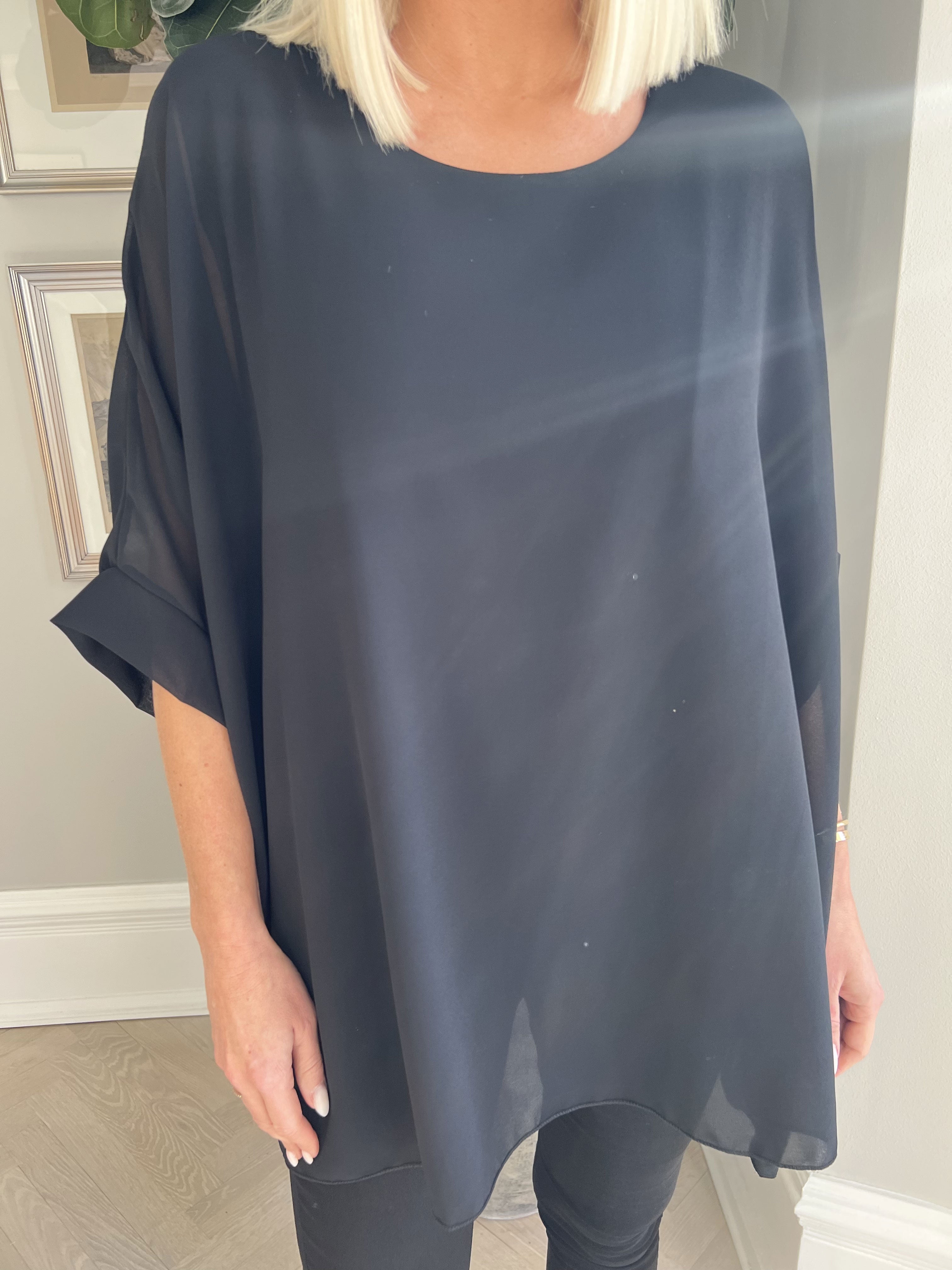 Patty - Sød tunika med chiffonlag yderst